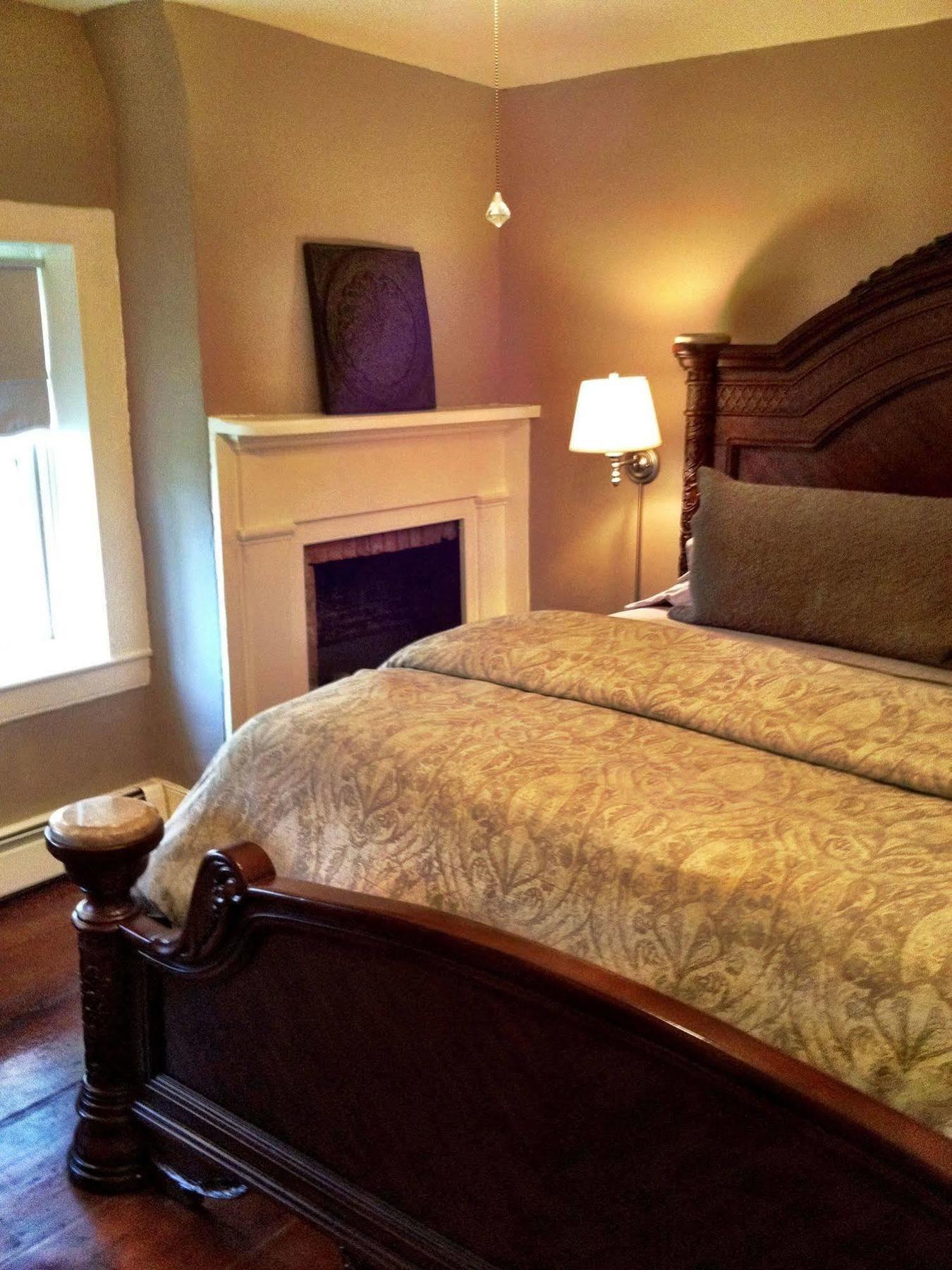 Elmrock Inn Stone Ridge Extérieur photo